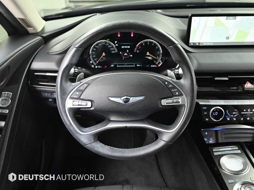 Genesis G80 — photo 14