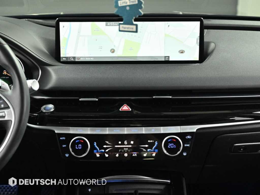Genesis G80 — photo 15