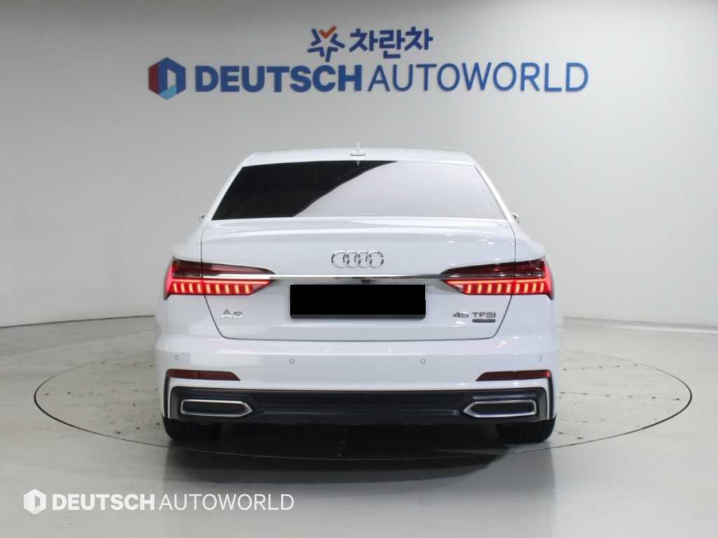 Audi A6 — photo 04