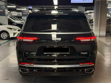 Jeep Cherokee — photo 03