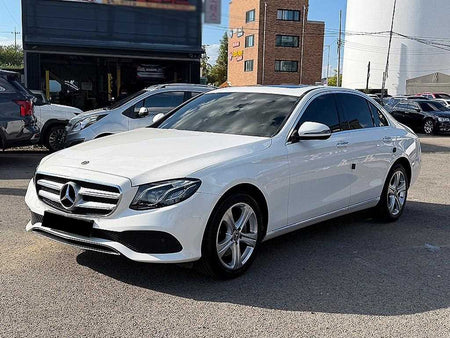 Mercedes-Benz E-Class — photo 02