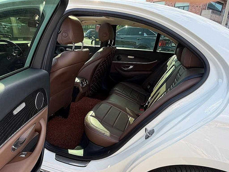 Mercedes-Benz E-Class — photo 07