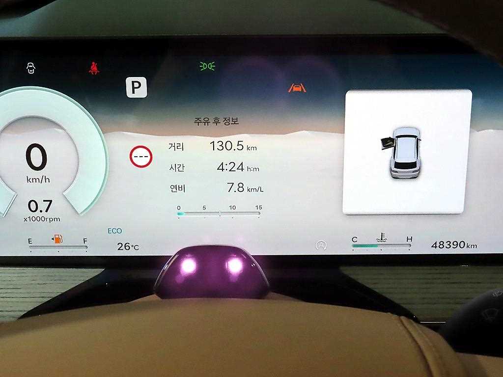 Genesis GV80 — photo 09