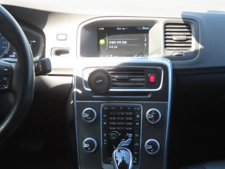 Volvo S60 — photo 10