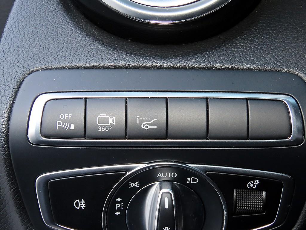 Mercedes-Benz GLC-Class — photo 12