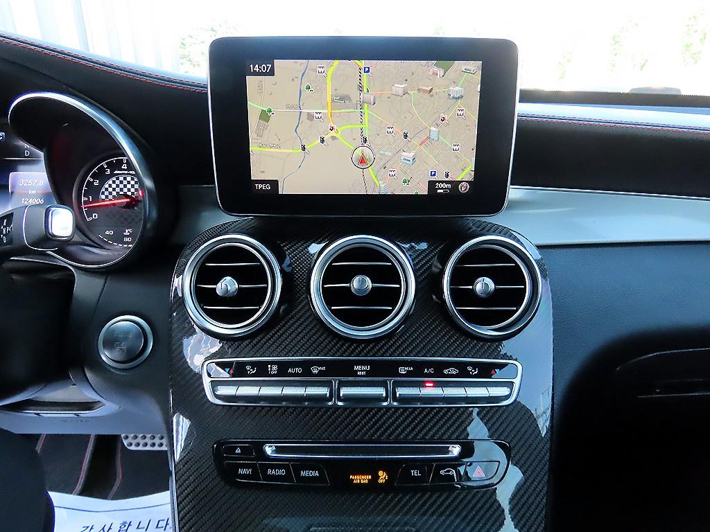 Mercedes-Benz GLC-Class — photo 14