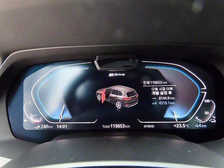 BMW X5 — photo 09