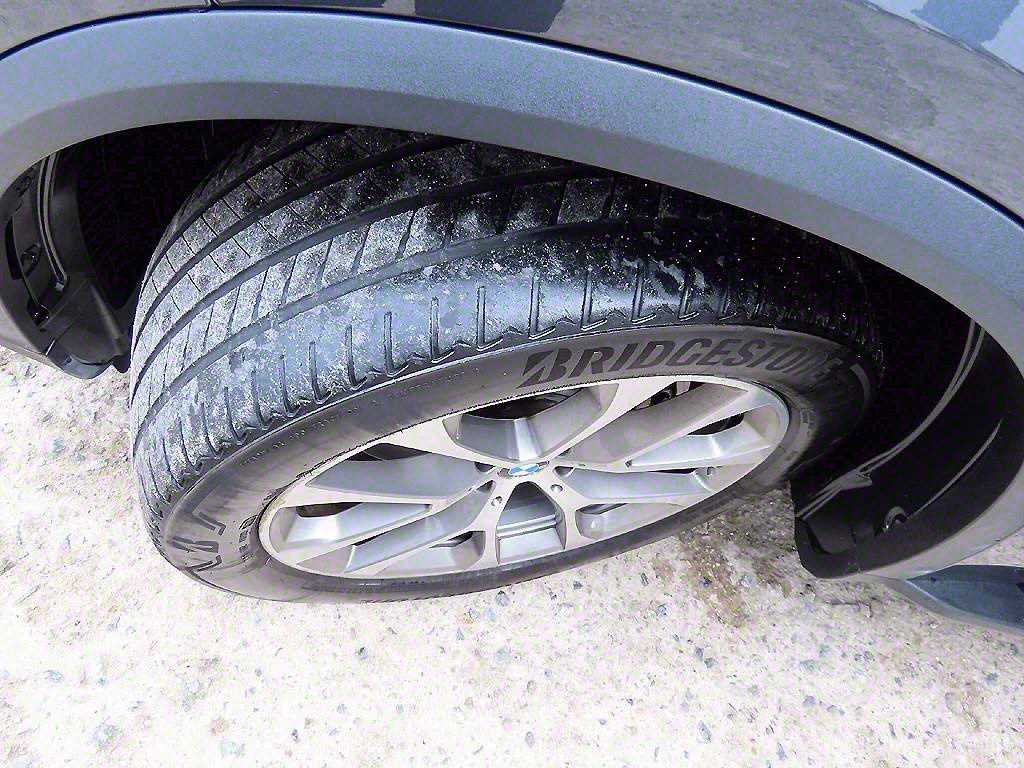 BMW X5 — photo 20
