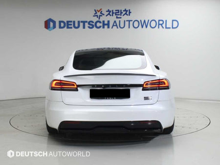 Tesla Model S — photo 04