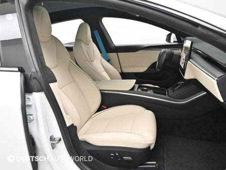 Tesla Model S — photo 10