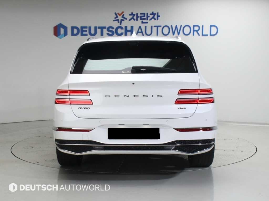 Genesis GV80 — photo 04
