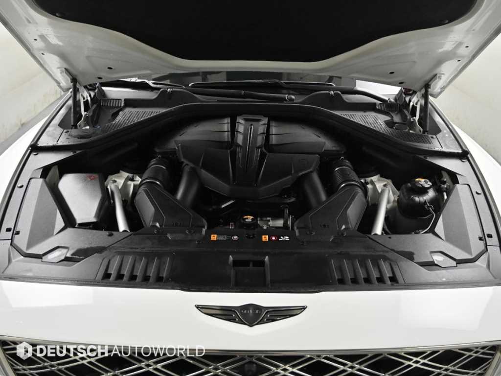 Genesis GV80 — photo 06