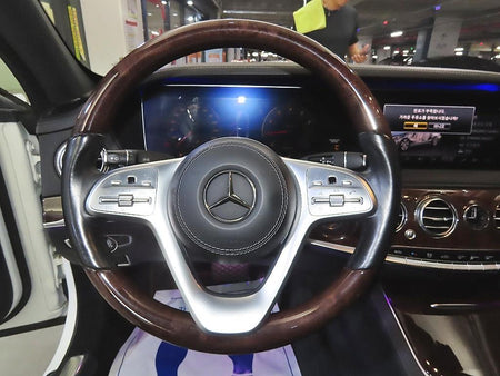 Mercedes-Benz S-Class — photo 08