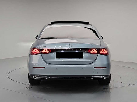 Mercedes-Benz E-Class — photo 03