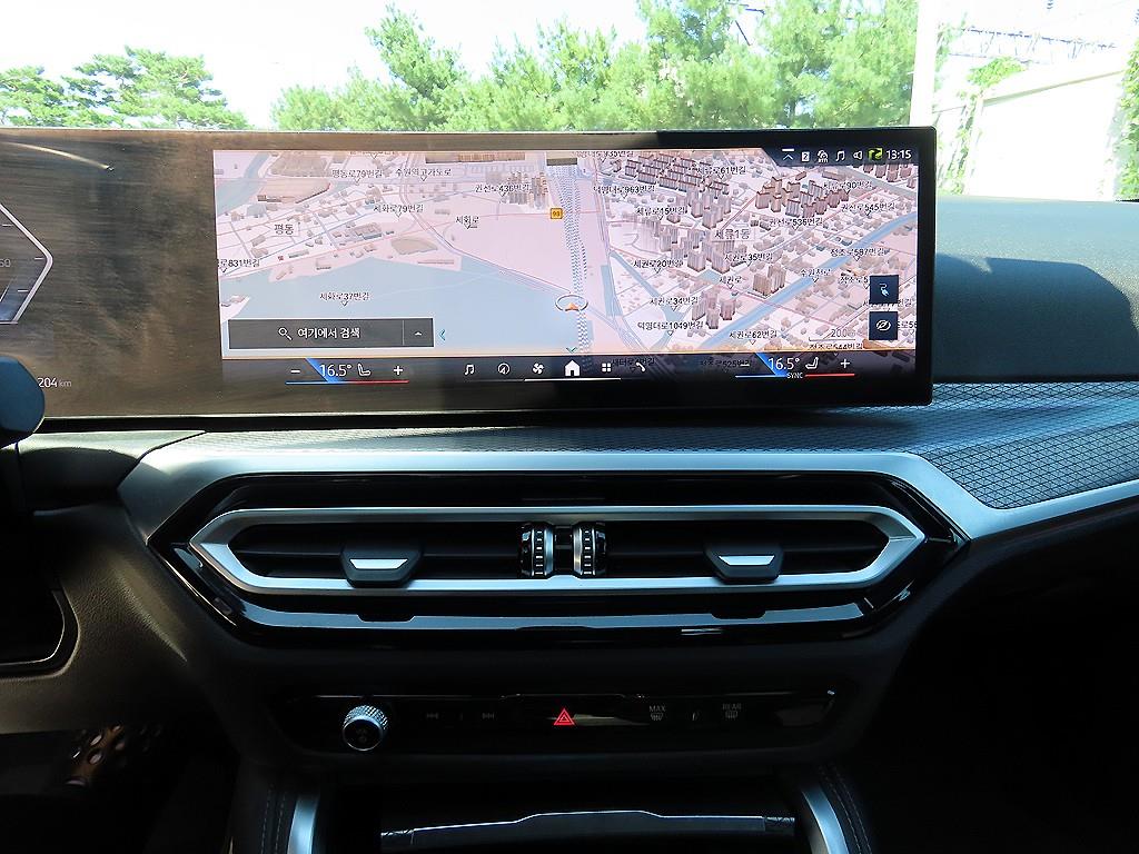 BMW i4 — photo 14
