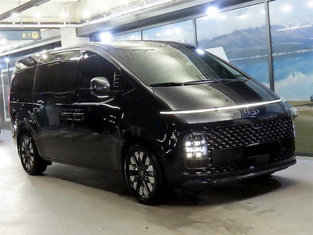 Hyundai Staria — photo 01