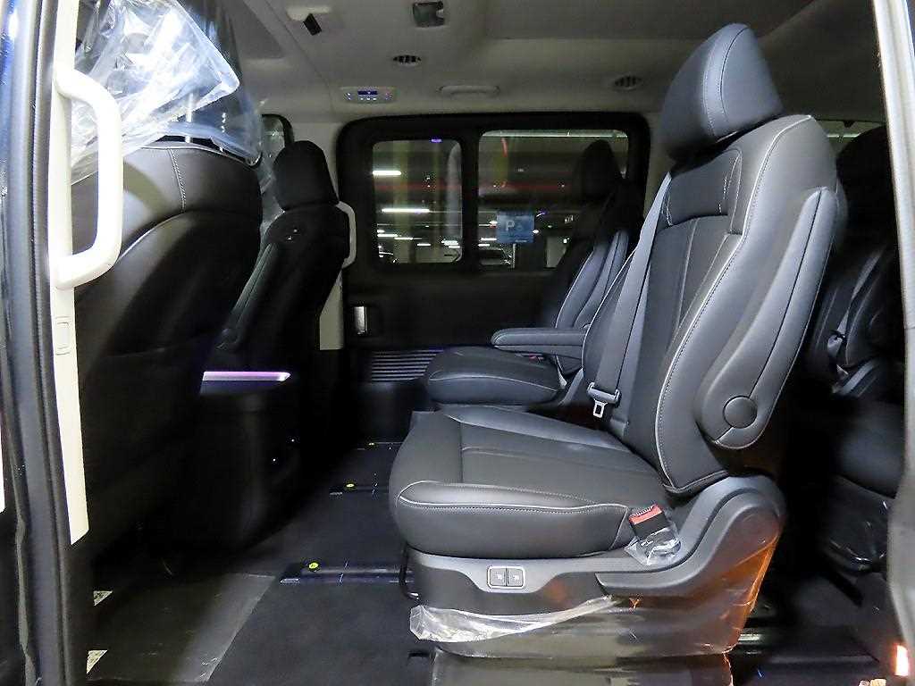 Hyundai Staria — photo 07