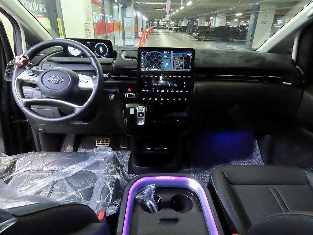 Hyundai Staria — photo 10