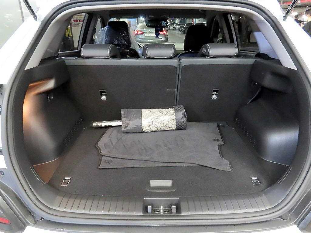 Hyundai Kona — photo 18
