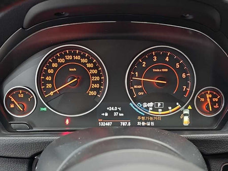 BMW 3-Series — photo 06