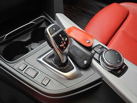 BMW 3-Series — photo 08