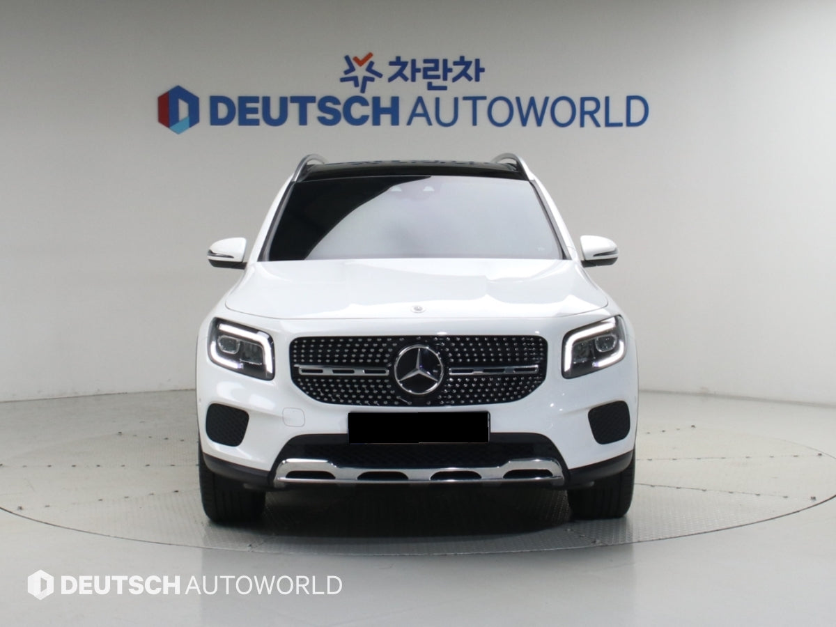 Mercedes-Benz GLB-Class — photo 03