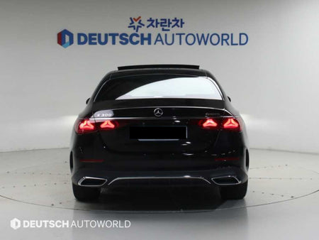 Mercedes-Benz E-Class — photo 05