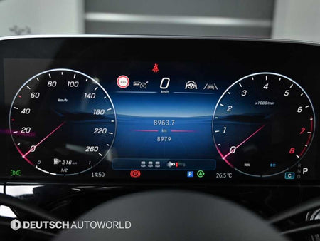 Mercedes-Benz E-Class — photo 09