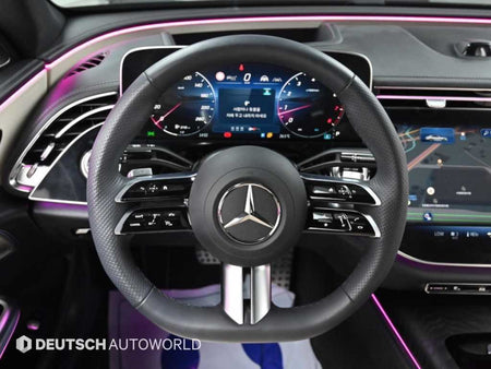 Mercedes-Benz E-Class — photo 14