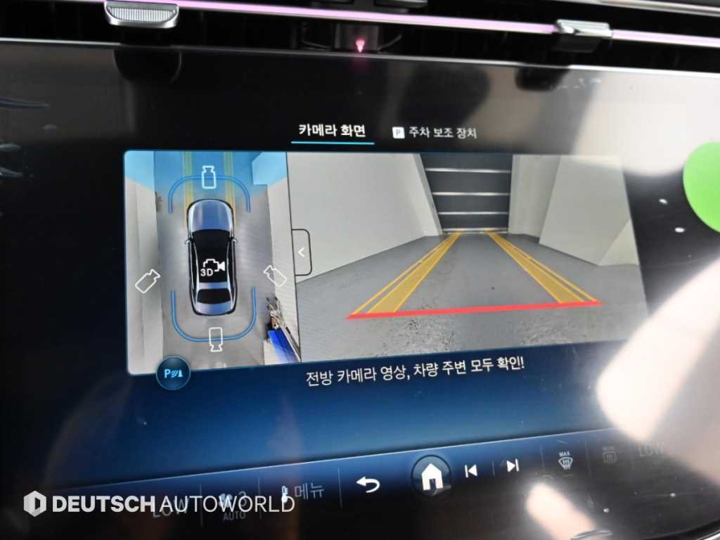 Mercedes-Benz E-Class — photo 16