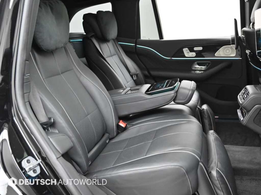 Mercedes-Benz GLS-Class — photo 12