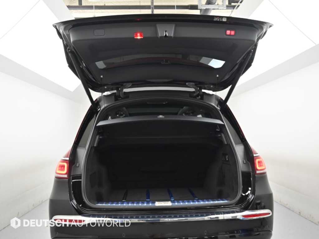 Mercedes-Benz GLS-Class — photo 19