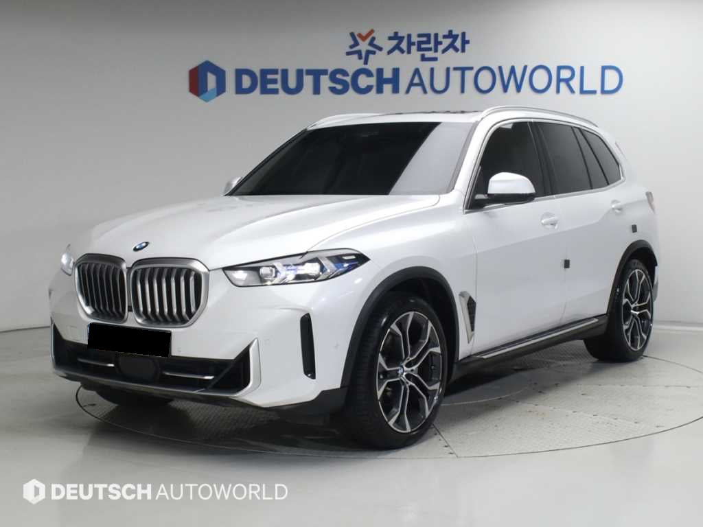 BMW X5 — photo 01