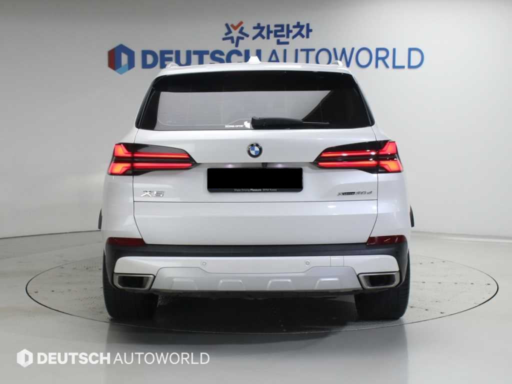 BMW X5 — photo 04