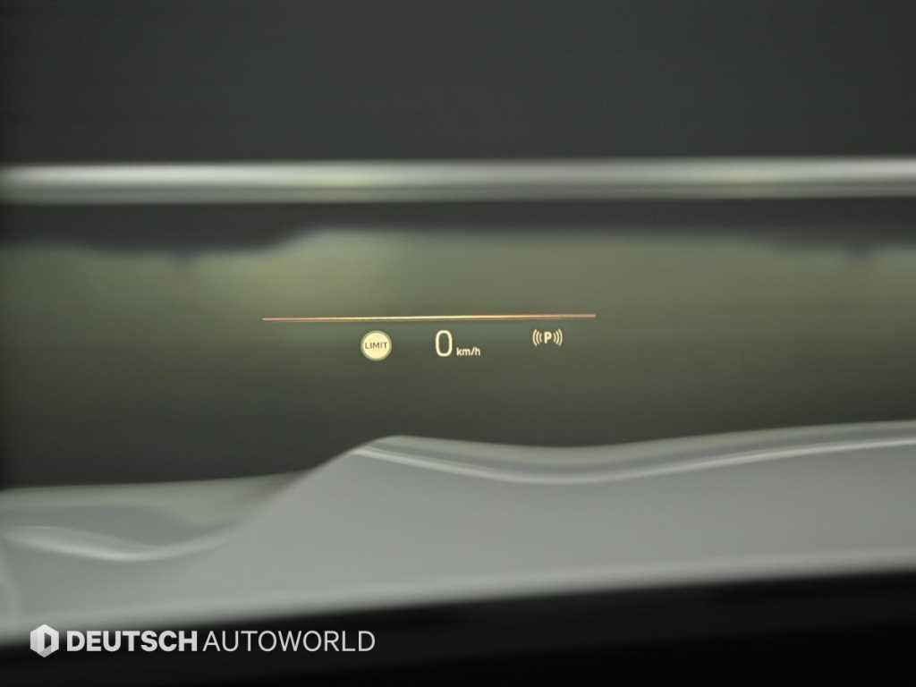 BMW X5 — photo 17