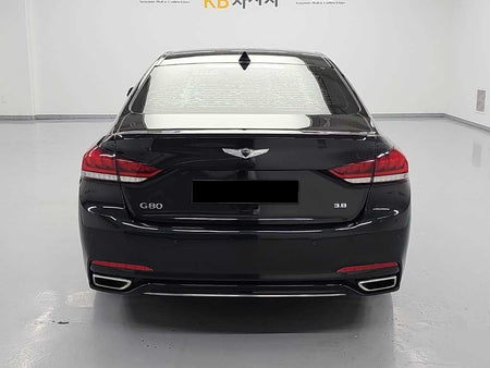 Genesis G80 — photo 03