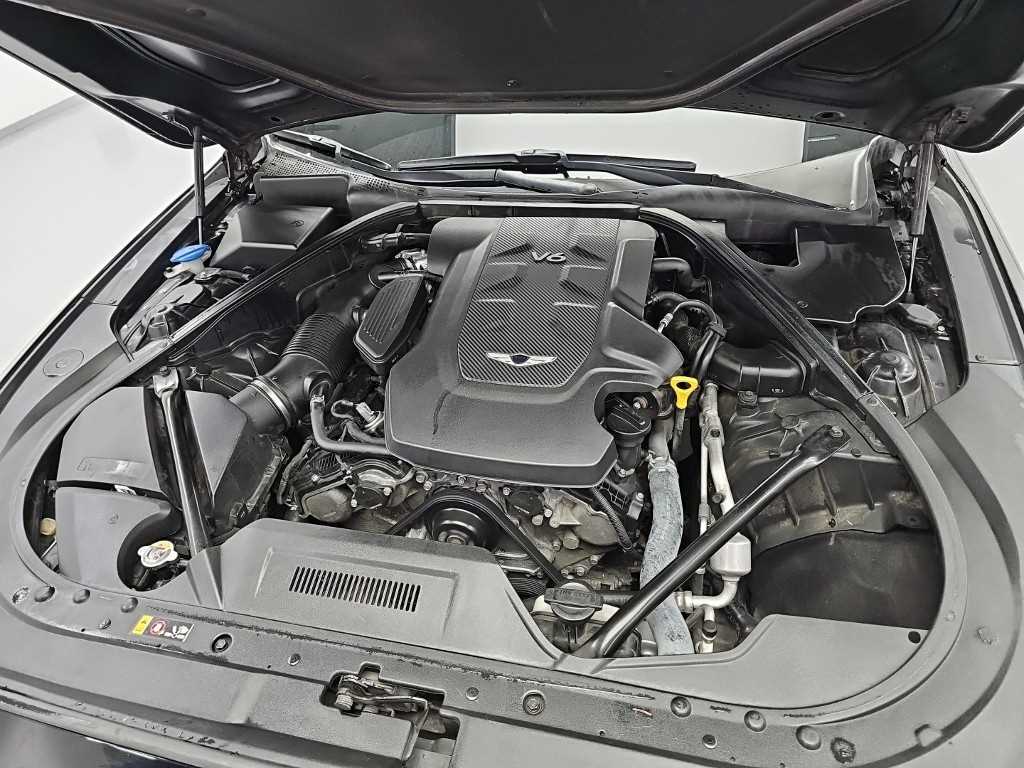 Genesis G80 — photo 05