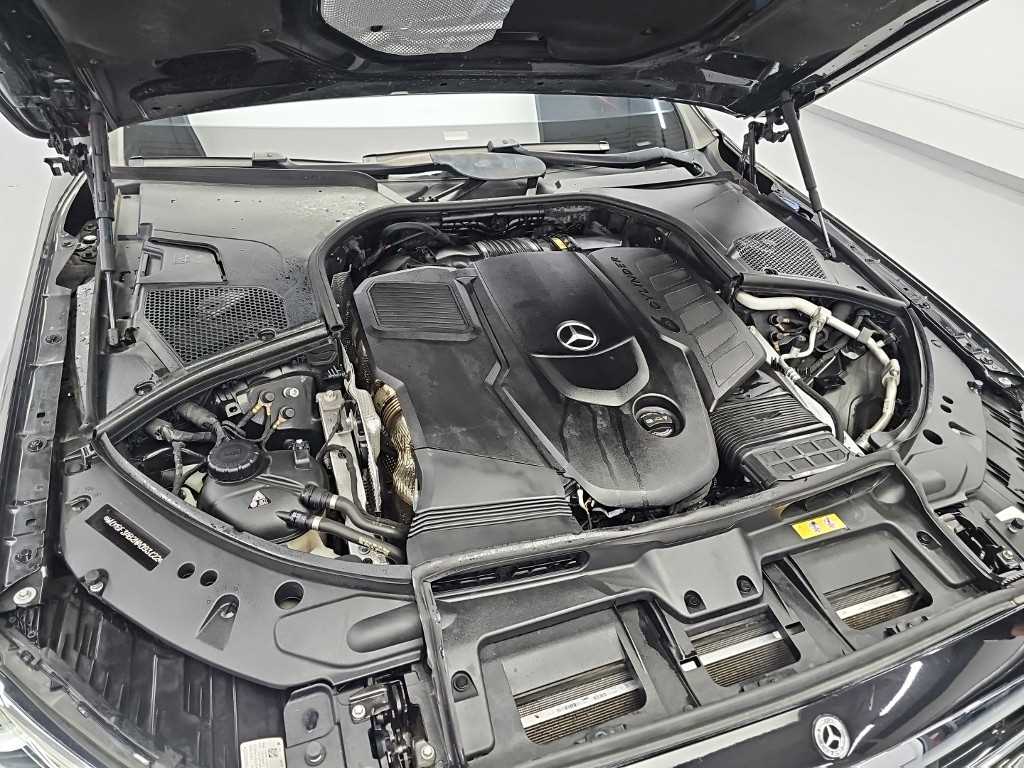 Mercedes-Benz S-Class — photo 05