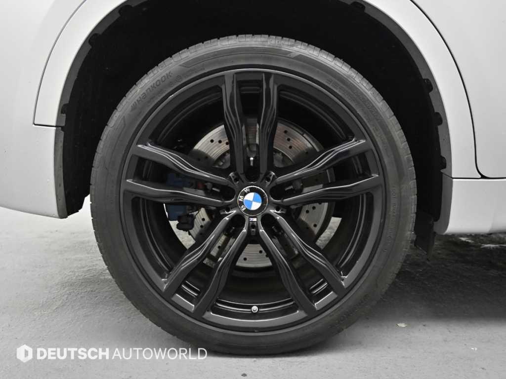 BMW X6M — photo 05