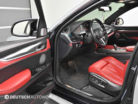 BMW X6M — photo 11