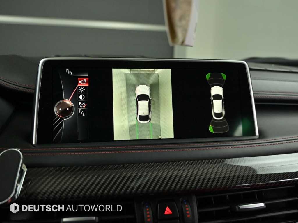 BMW X6M — photo 15