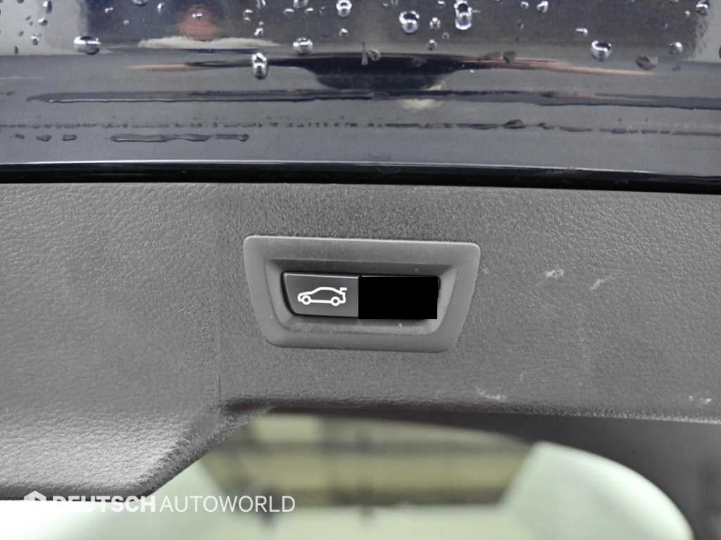BMW X6M — photo 20