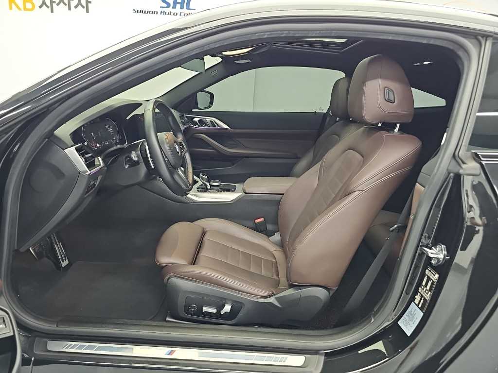 BMW 4-Series — photo 11