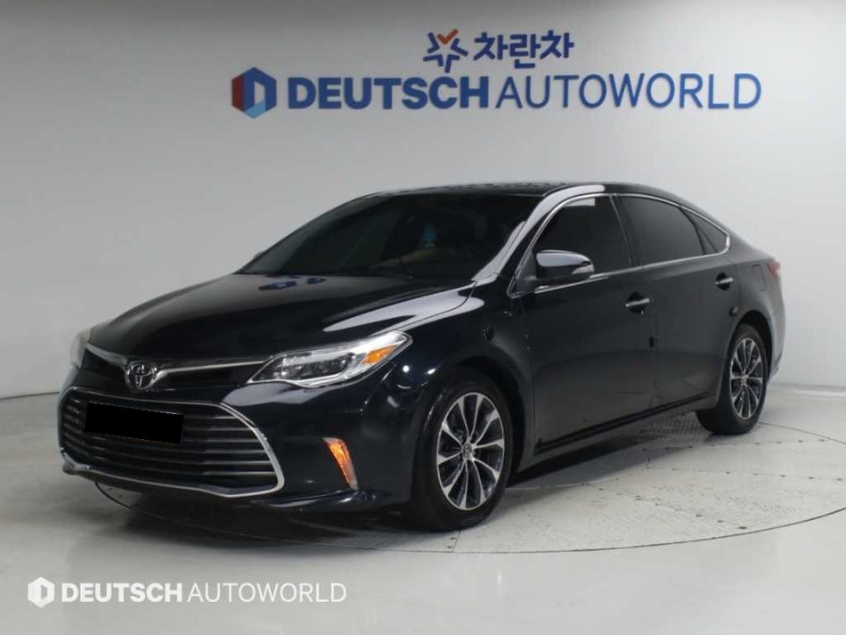 Toyota Avalon — photo 01