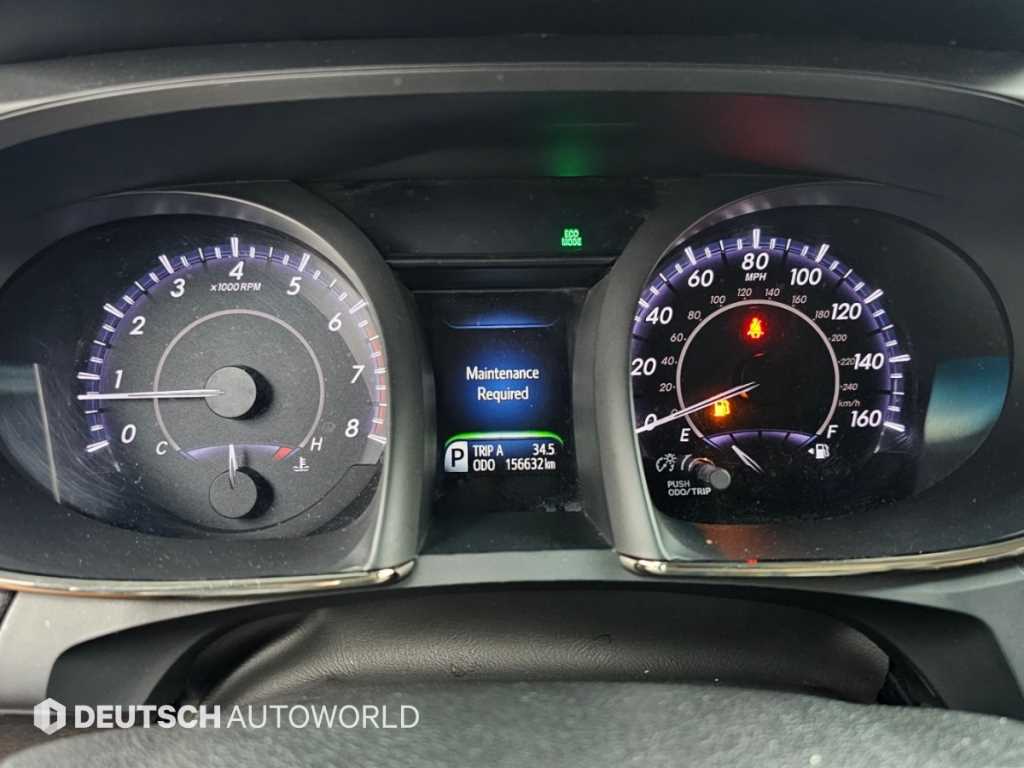 Toyota Avalon — photo 08