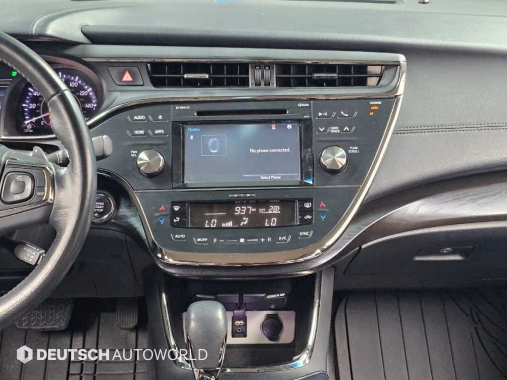 Toyota Avalon — photo 14
