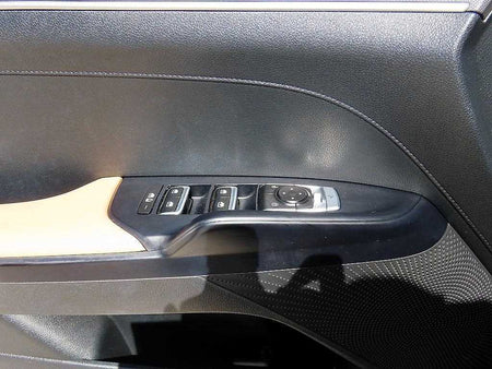 Kia K5 — photo 11