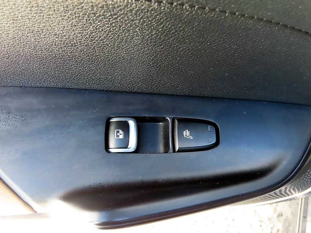 Kia K5 — photo 17