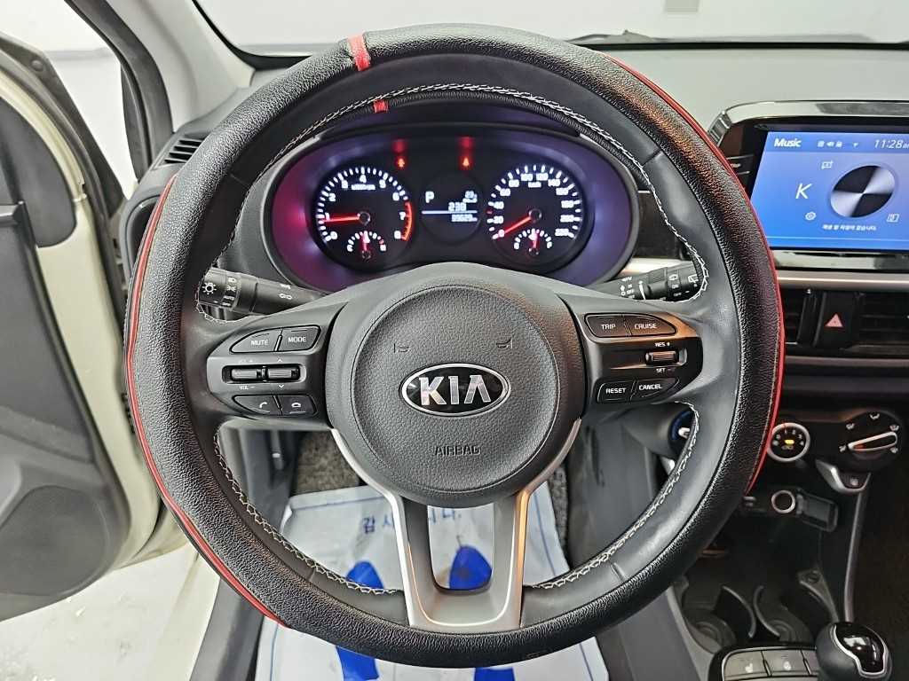 Kia Morning — photo 09