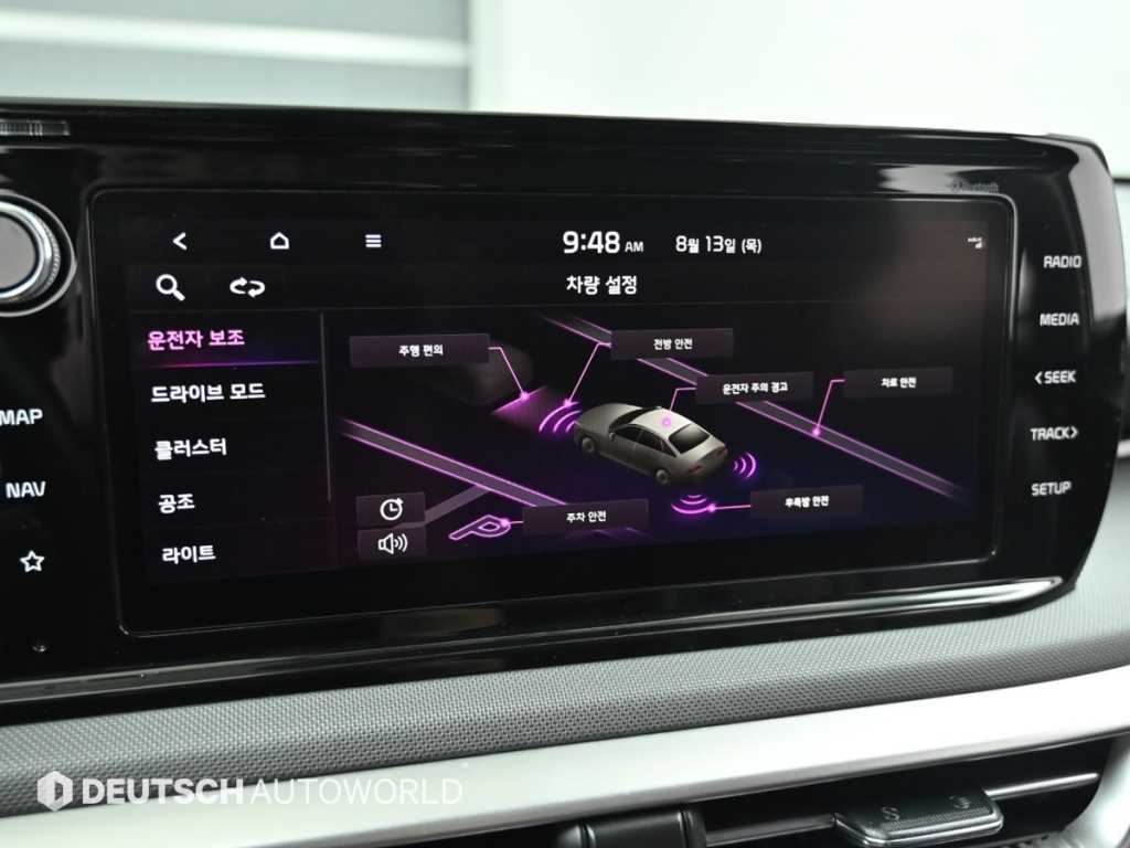 Kia K5 — photo 17
